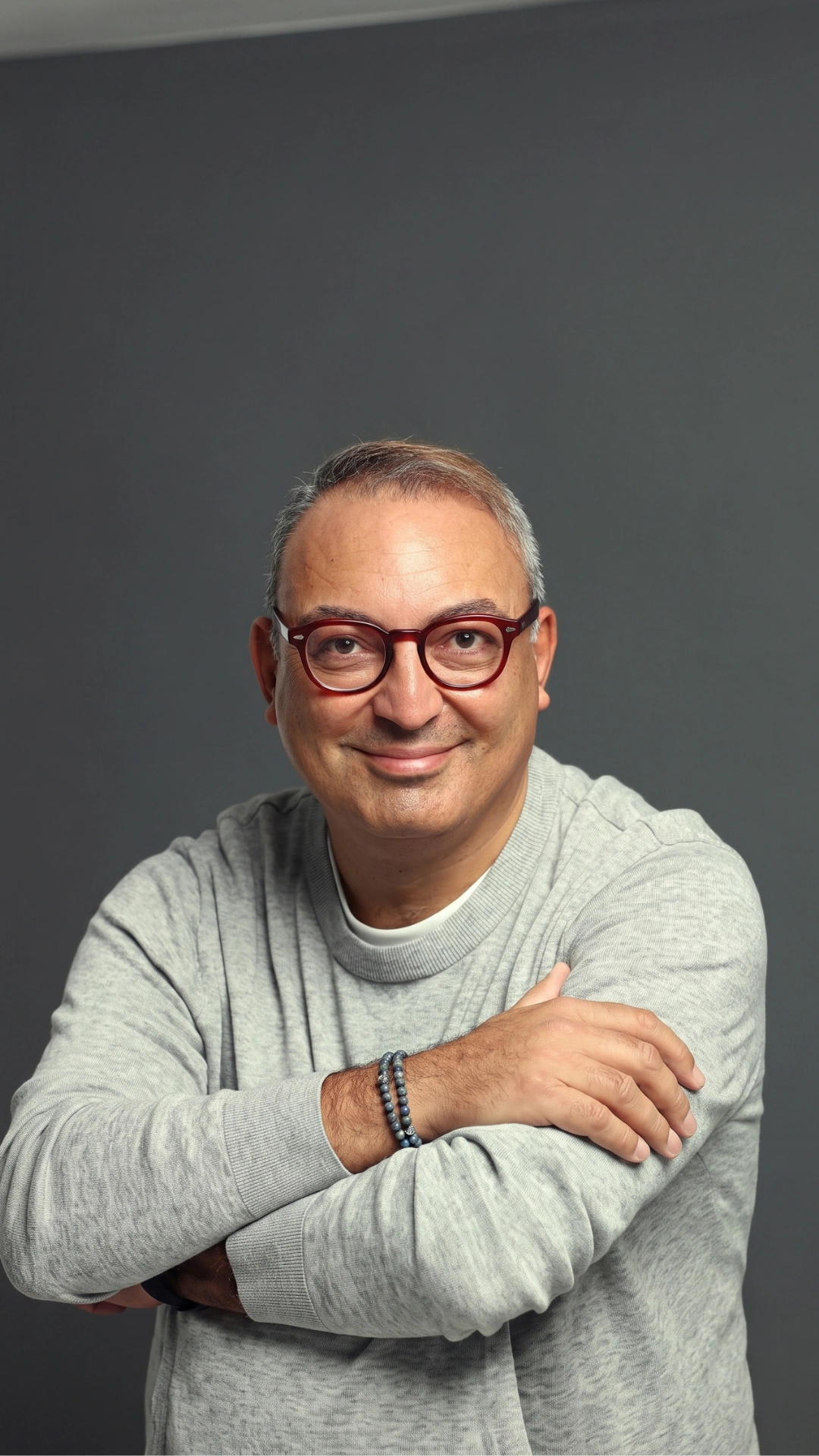 Cem Seymen — Ekonomi Gazetecisi · Yazar · Sunucu · Kirpi Yapım
