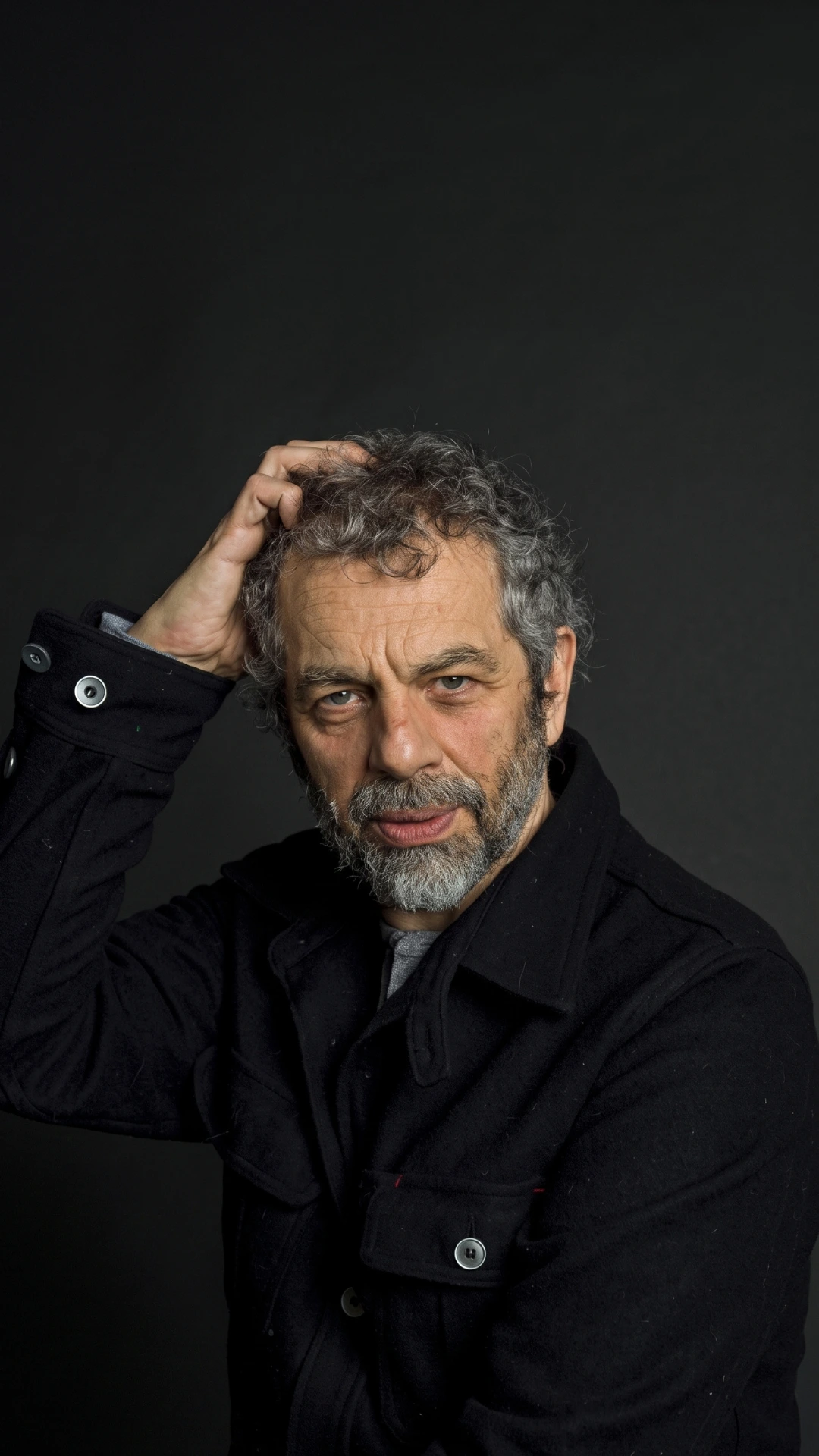 Serdar Erener — Reklamcı · Yaratıcı Yönetmen · Kirpi Yapım