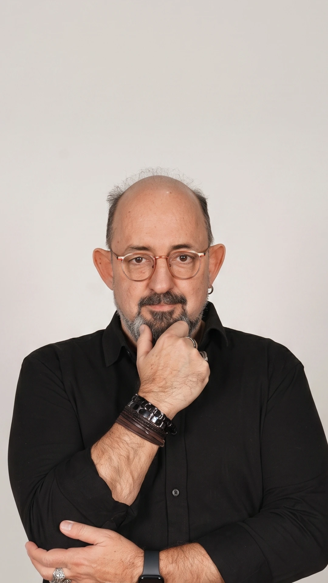 Prof. Dr. Sinan Canan — Ar-Ge etkinliğinde bilim insanı konuşmacı olarak nörobilim başlığı · Kirpi Yapım