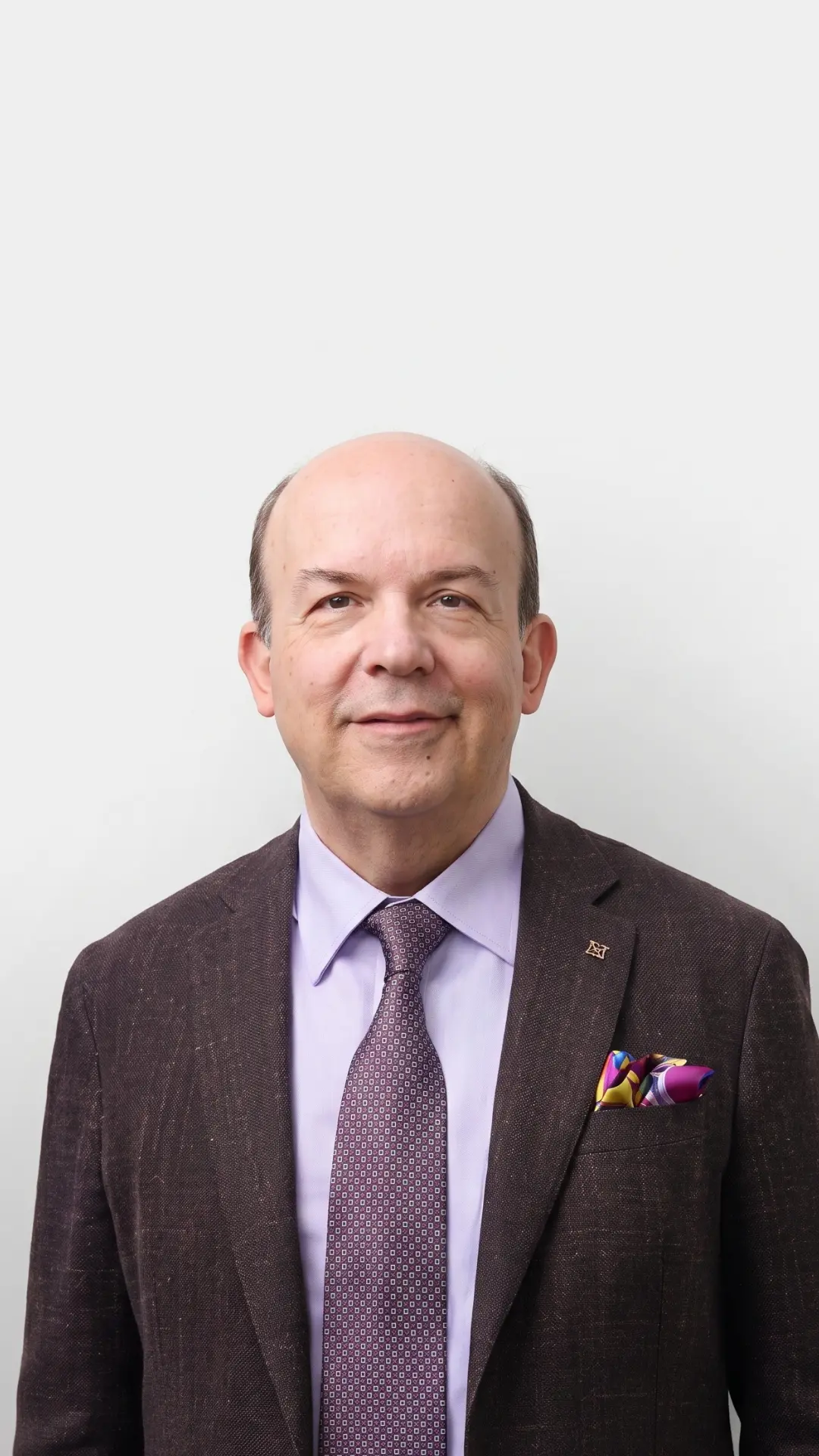 Dr. Yılmaz Argüden — keynote konuşması için yönetişim ve strateji konuşmacısı · Kirpi Yapım